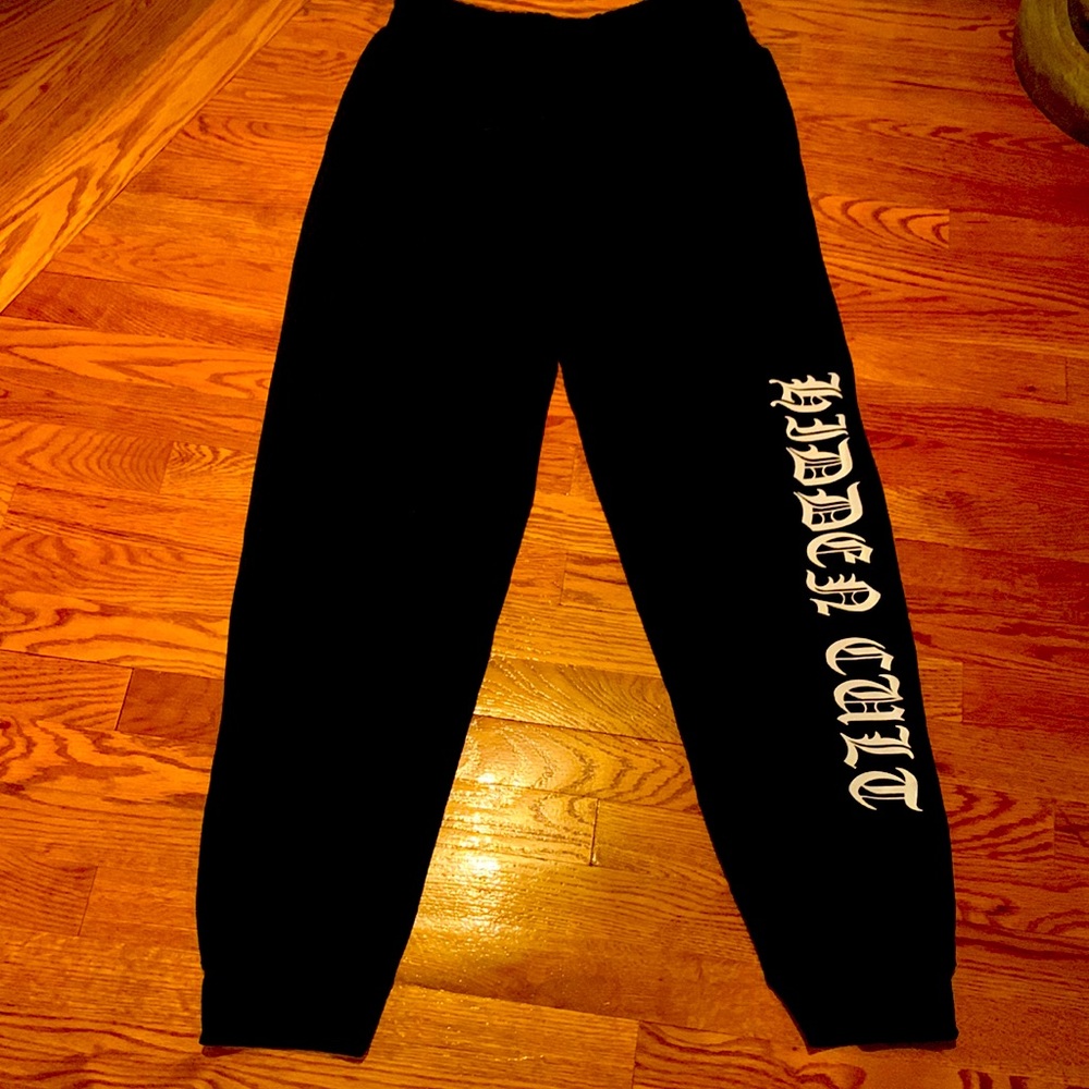 Sweat pants